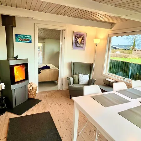 بيت للعطل Seaview Munkebo