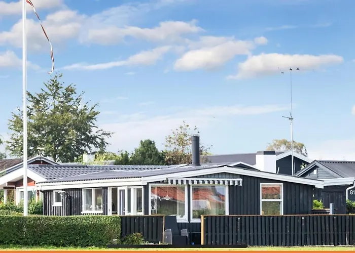 Seaview Semesterbostad